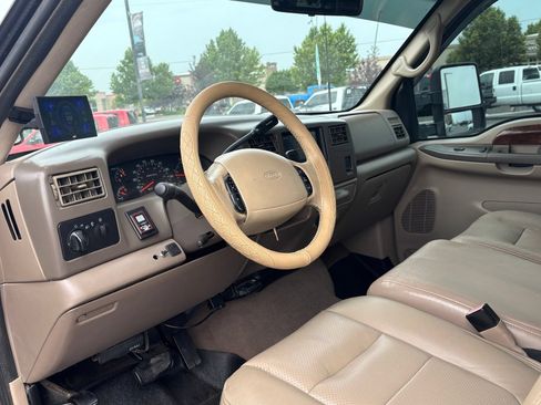 Used 2001 Ford F350 Lariat AWD/4WD image 13