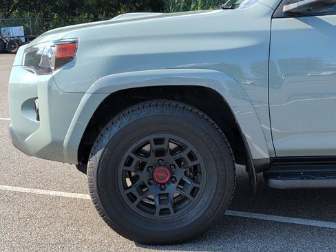 Certified 2022 Toyota 4Runner TRD Off-Road Premium w/ TRD Black Wheel Package (TMS) AWD/4WD image 3