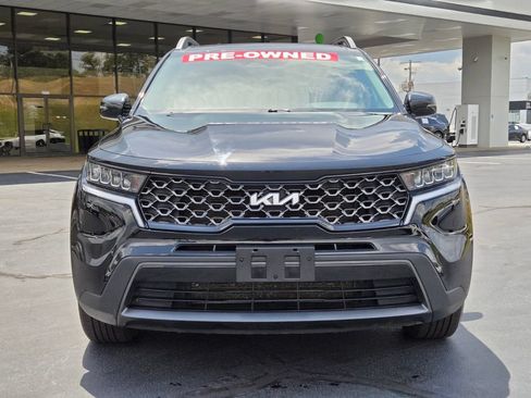 Used 2023 Kia Sorento S w/ Panoramic Sunroof Package AWD/4WD image 8