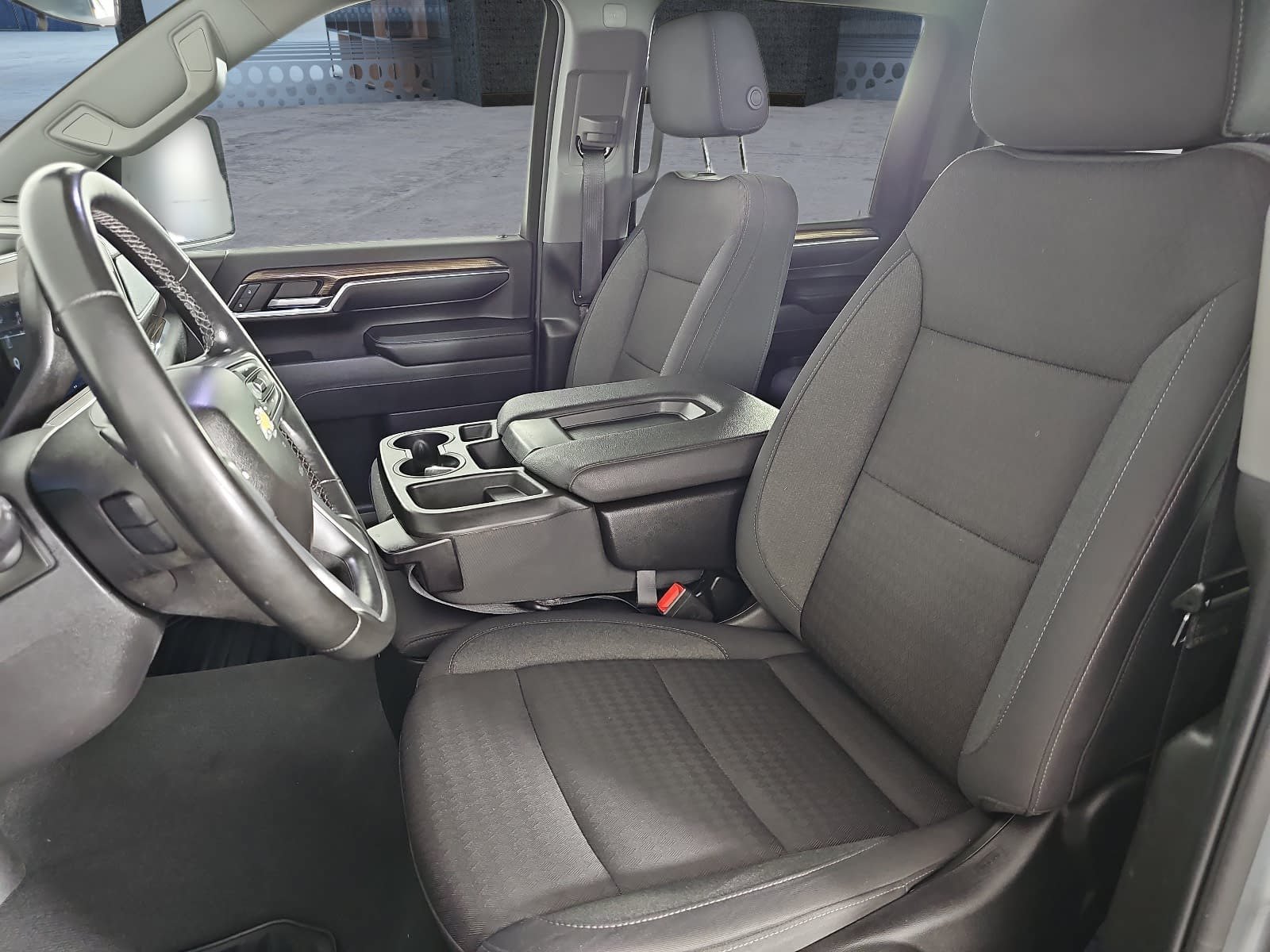 Used 2024 Chevrolet Silverado 2500 LT w/ Convenience Package AWD/4WD image 12