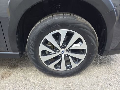 Used 2024 Subaru Outback Premium image 32