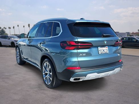 Used 2025 BMW X5 sDrive40i w/ Executive Package image 7