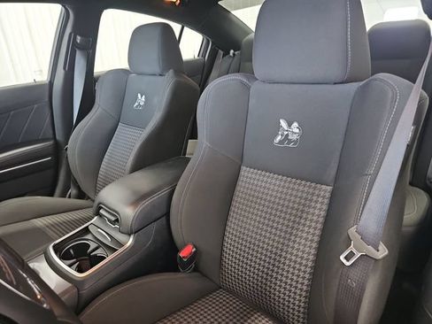 Used 2019 Dodge Charger Scat Pack w/ Navigation & Travel Group RWD image 39
