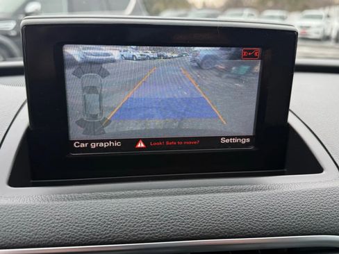 Used 2018 Audi Q3 2.0T Premium Plus image 17