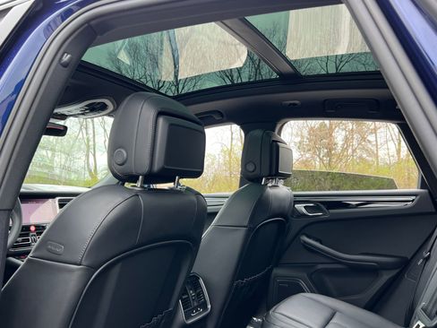 New 2026 Porsche Macan image 23