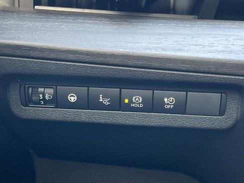 Certified 2023 Nissan Ariya AWD image 13