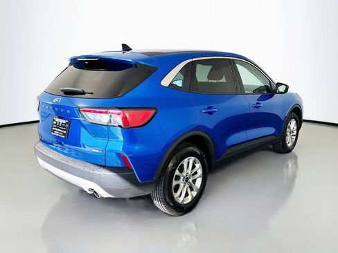 Used 2020 Ford Escape SE image 7