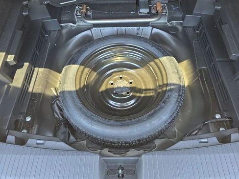 Used 2021 Nissan Rogue S FWD image 38