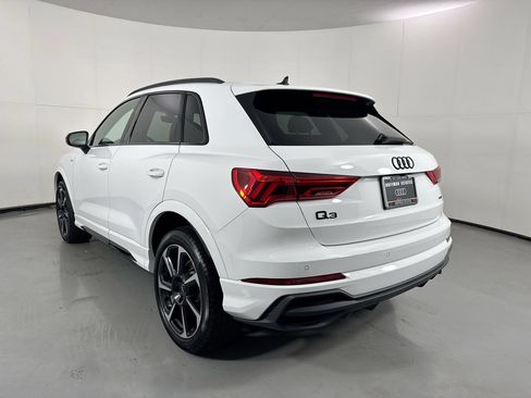 Used 2025 Audi Q3 2.0T Premium Plus w/ Premium Plus Package AWD/4WD image 31