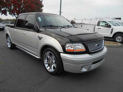 Used 2003 Ford F150 Harley-Davidson image 6