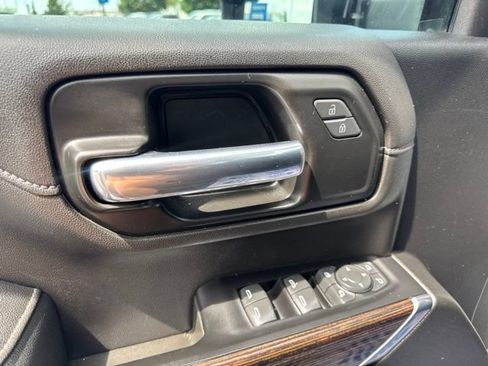 Used 2022 GMC Sierra 2500 SLE w/ SLE Convenience Package AWD/4WD image 23