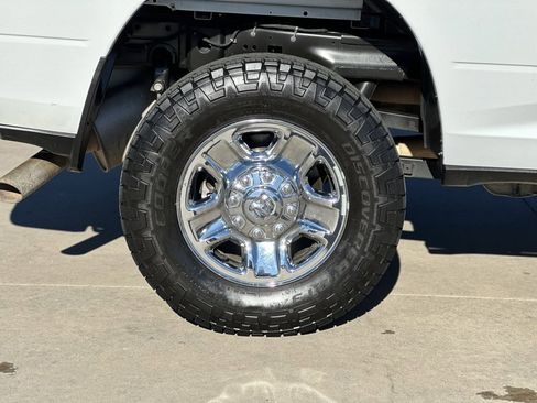Used 2021 RAM 2500 Big Horn image 33