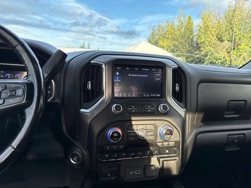 Used 2020 GMC Sierra 3500 Denali w/ Denali Ultimate Package AWD/4WD image 20