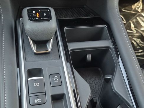 New 2026 Nissan Pathfinder SV FWD image 18