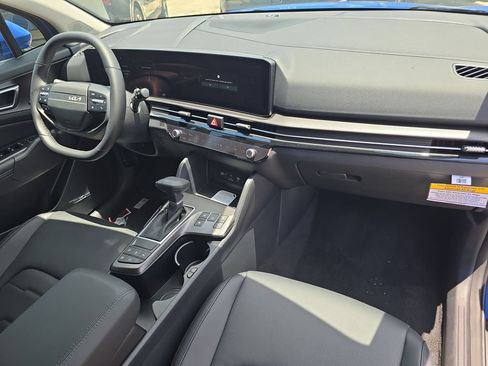 New 2026 Kia Sportage SX FWD image 12