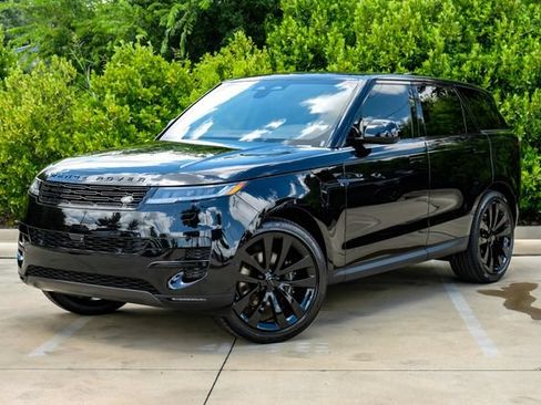 New 2026 Land Rover Range Rover Sport SE AWD/4WD image 2
