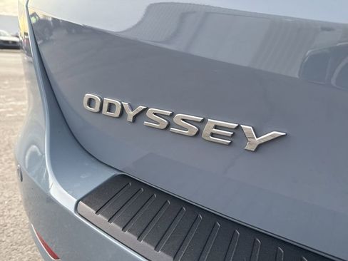 Used 2023 Honda Odyssey Touring image 11