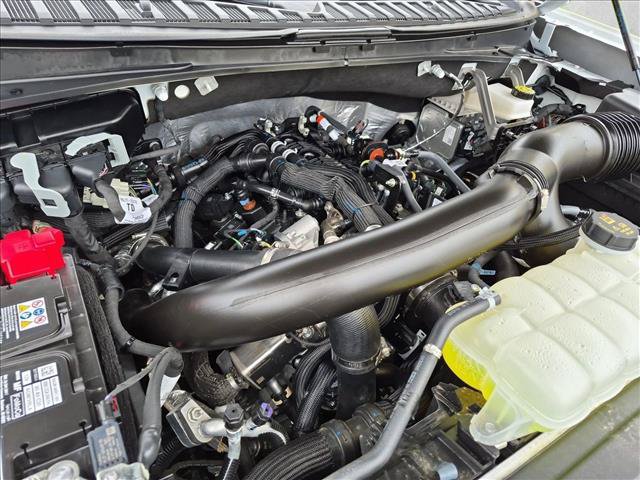 Used 2025 Ford Expedition Tremor AWD/4WD image 25
