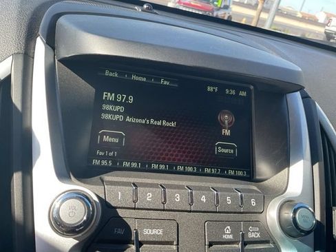 Used 2017 GMC Terrain SLE FWD image 17