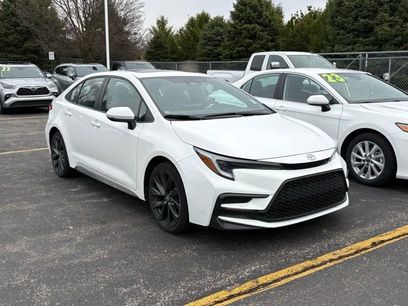 Used 2023 Toyota Corolla SE w/ SE Premium Package
