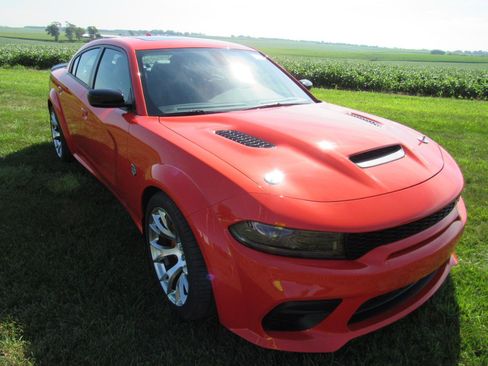 Used 2023 Dodge Charger SRT Hellcat RWD image 7