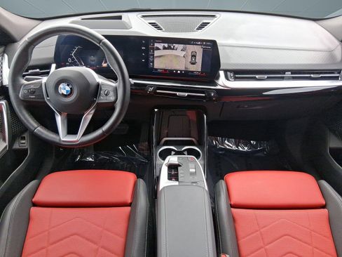 Used 2025 BMW X2 xDrive28i w/ Premium Package image 14