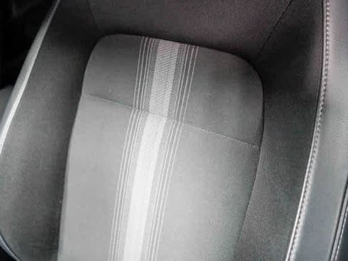 Used 2023 Honda Civic Sport image 25