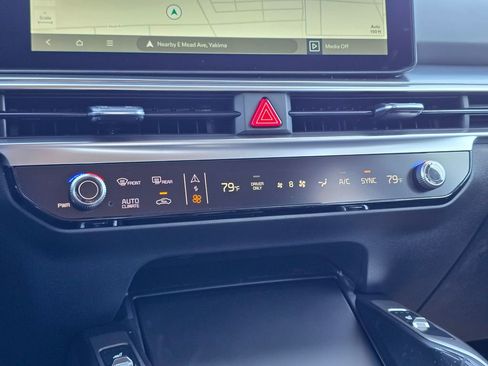 New 2026 Kia Sorento EX image 30