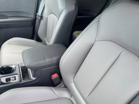 New 2026 Subaru Outback Limited AWD/4WD image 16