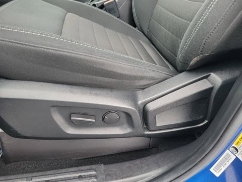 Used 2019 Ford Ranger XLT w/ Equipment Group 302A Luxury image 18