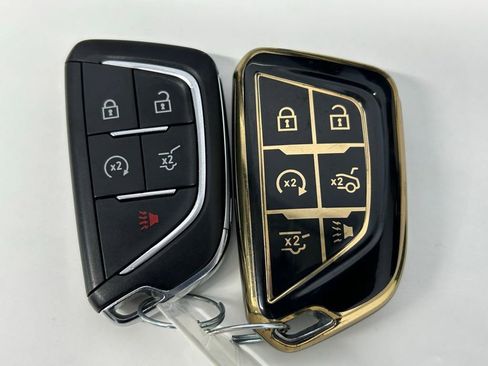 Used 2024 Cadillac Lyriq Tech w/ Driver Assist Package AWD/4WD image 35