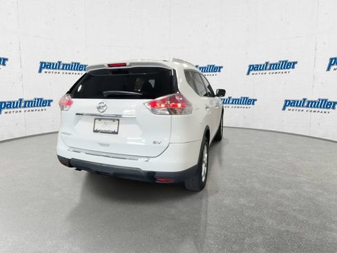 Used 2016 Nissan Rogue SV w/ SV Premium Package FWD image 10