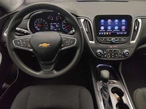 Used 2024 Chevrolet Malibu LT image 22