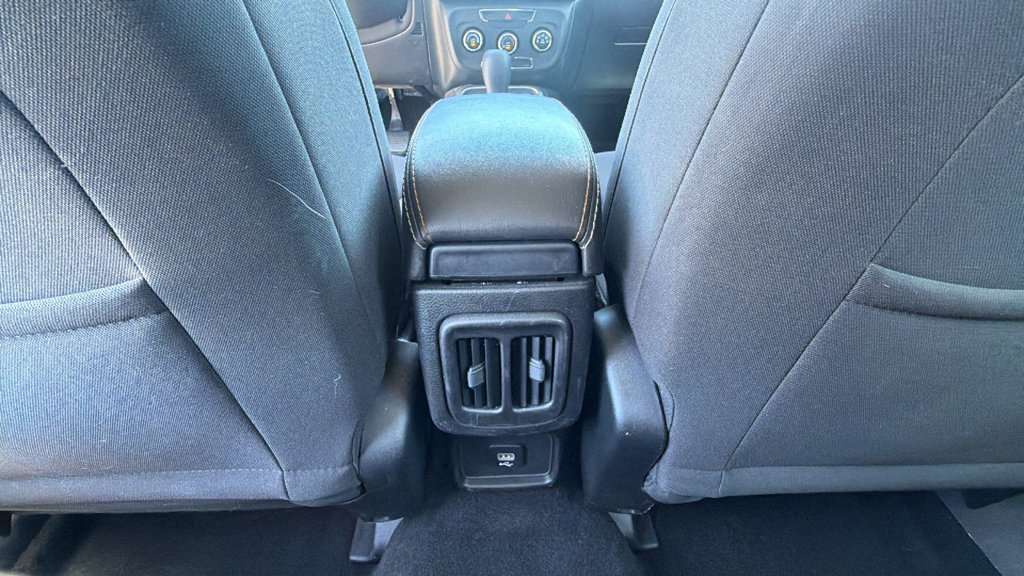 Used 2018 Jeep Compass Sport AWD/4WD image 25