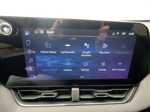 New 2026 Chevrolet Equinox RS w/ LPO, Floor Liner Package image 22