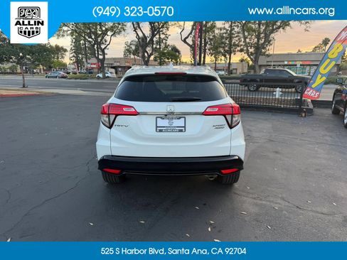 Used 2021 Honda HR-V Sport image 5
