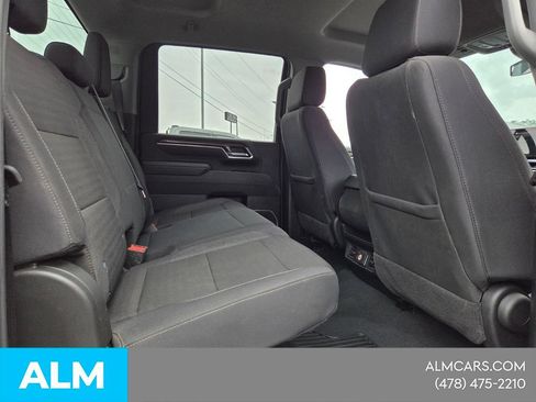 Used 2025 Chevrolet Silverado 2500 LT w/ Convenience Package AWD/4WD image 16