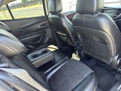 Used 2019 Buick Encore Preferred image 25