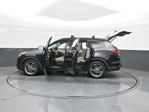Used 2018 Hyundai Santa Fe Limited AWD/4WD image 40