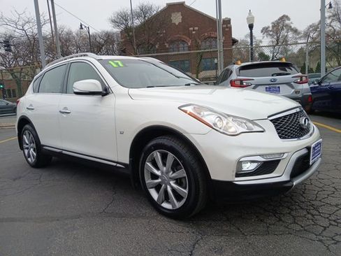 Used 2017 INFINITI QX50 Journey w/ Premium Package image 2