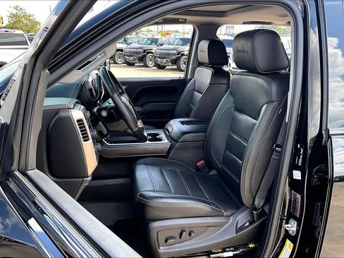 Used 2018 GMC Sierra 1500 Denali image 8