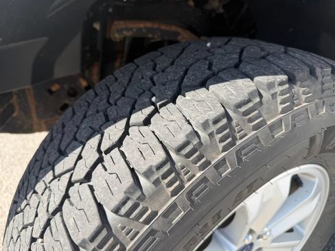 Used 2016 Ford F150 XL w/ Equipment Group 101A Mid AWD/4WD image 14
