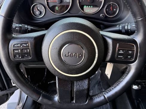 Used 2014 Jeep Wrangler Sport w/ Quick Order Package 24S AWD/4WD image 9