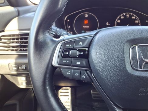 Used 2022 Honda Accord Sport image 17