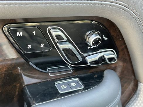 Used 2022 Land Rover Range Rover Westminster Edition image 33