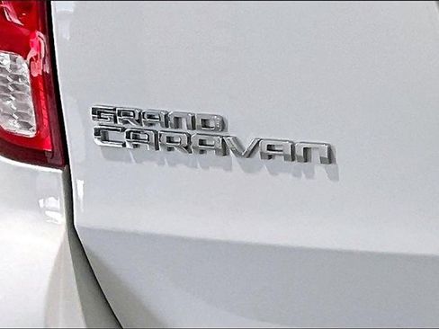 Used 2017 Dodge Grand Caravan SE w/ Power Window Group image 25