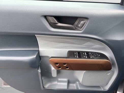 Used 2022 Ford Maverick Lariat w/ Equipment Group 500A Standard image 22