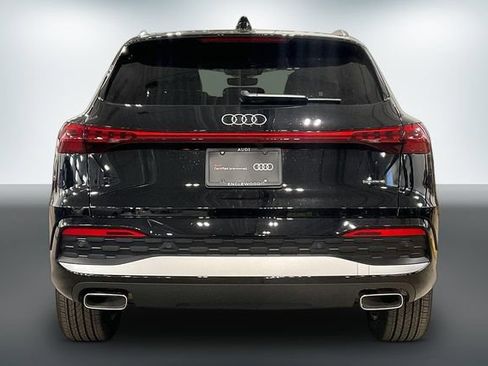 Used 2025 Audi Q5 Premium Plus w/ Premium Plus AWD/4WD image 4
