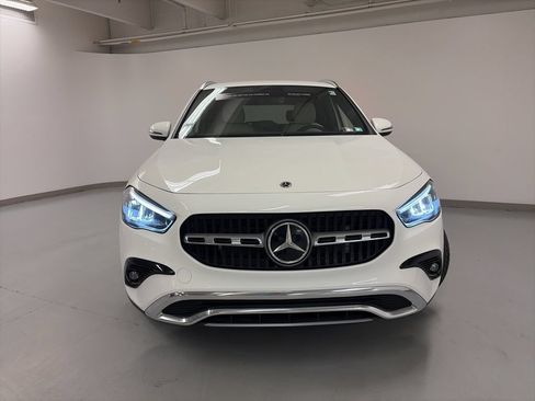 Certified 2025 Mercedes-Benz GLA 250 4MATIC image 4