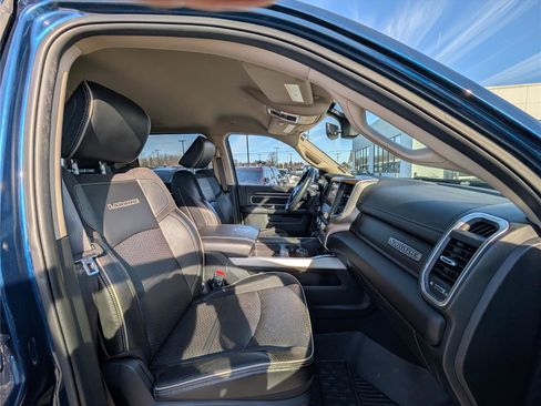 Used 2022 RAM 2500 Laramie w/ Snow Chief Group image 7